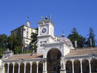 Udine: Grad legendi i romantičnih trgova