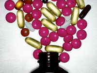Vitaminski dodaci ne mogu zameniti vitamine iz hrane