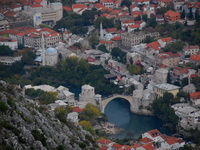 Trnjem i dračom oko Mostara