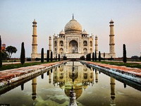 Taj Mahal bi se mogao srušiti u narednih pet godina