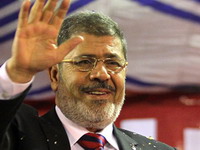 Mursi se sastao s palestinskim predsjednikom Abbasom
