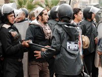Egipat: U sukobima demonstranata 37 povrijeđenih
