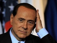 Berlusconi bolestan, advokati traže odgodu suđenja