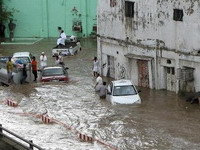 U poplavama u Saudijskoj Arabiji poginulo 16 osoba