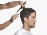 Zašto muškarci ostaju pri istoj frizuri nakon 32. godine