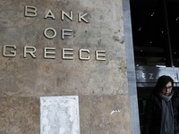 Iz banaka ovaj tjedan Grci povukli tri milijarde dolara