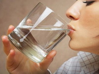 Pripazite da ne popijete previše vode – i to može biti opasno