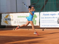 Tunis: Nazadrživa Jelena Simić u novom četvrtfinalu