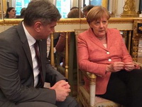 Zvizdić se sastao sa Merkel: Njemačka spremna pomoći BiH