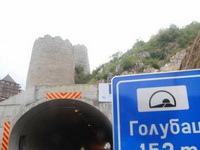 Otvoreni tunel i obilaznica kod Golubačke tvrđave