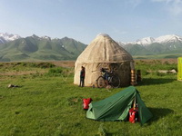 Bh. biciklista Dado Delić proveo mjesec dana u Kirgistanu, put nastavlja ka Indiji