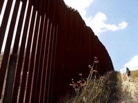 Počela izgradnja prototipa zida na granici između SAD-a i Meksika