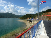 GAZIVODE - ČVOR KOSOVSKOG PROBLEMA Jezero kod Kosovske Mitrovice ključ dijaloga Beograda i Prištine