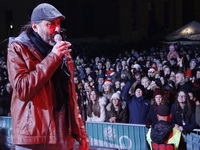 Organizatori tvrde da je na javnom dočeku u Mostaru bilo 10.000 ljudi