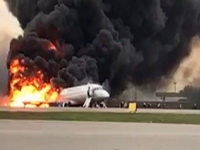 Najmanje 41 osoba poginula u avionu koji se zapalio u Moskvi