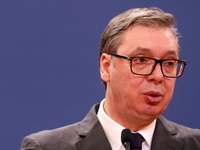 Vučić na konsultacije sutra pozvao listu Srbija ne sme da stane i listu oko SPS