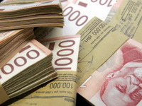 Prosečna februarska neto plata 94.125 dinara a medijalna 72.956 dinara