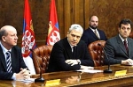 Politička bitka za prevlast nad Vojskom
