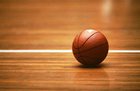 NBA: Od ponoći sa starom loptom