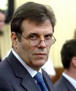Koštunica kritikuje SAD