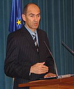 Oprezno oko Kosmeta