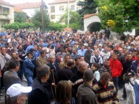 Policija izbacila rezerviste iz Opštine