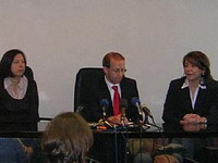 Poklonu treba u "zube gledati“