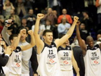 Počinje Evroliga, Partizanu teško