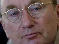 Joakim Riker: Kosovo klizi u ekstremizam
