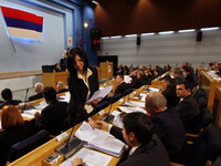 Poslanici SDS-a i SRS RS-a napustili sjednicu skupštine