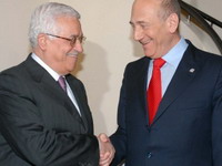 Izraelci i Palestinci pregovaraju i ratuju