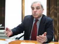 Hećo najavio pad Vlade