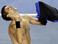 Nole srušio kralja