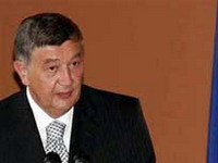 Radmanović pozvao na usvajanje zakona o reformi policije