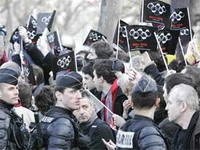 Više od 3.000 pripadnika policije štitilo baklju