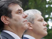 Dopuniti pa potpisati - ili samo potpisati