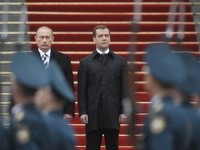 Medvedev potpisao ukaz o Putinovom postavljenju