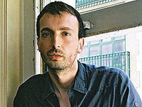 Branko glumi s Hopkinsom i Del Torom