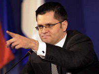 Vlada danas odlučuje o vraćanju ambasadora