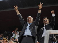 Tadić traži način da šalje izaslanika u SAD