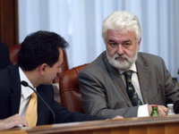 Ko nam to savetuje premijera i ministre