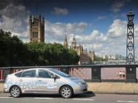 Londonska proba “Tojotinih” hibridnih “Plug-in” vozila sa utičnicom za struju