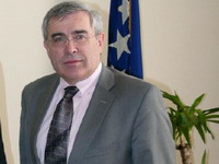 Imenovanje i davanje agremana ambasadorima je u nadležnosti Predsjedništva