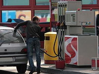 Gorivo skuplje zbog većih akciza