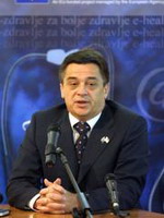 "Vlada ima šansu za pun mandat"