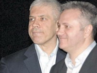 Vlada (ni)je ugrožena