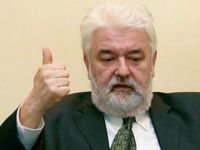 Cvetković: U 2009. godinu stegnutog kaiša