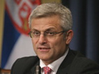 NBS i Vlada pokušaće da brane kurs evra na 90 dinara