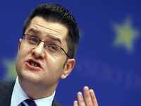 Jeremić: Sa Holandijom otvoreno