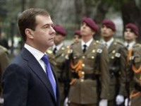 Medvedev očekuje od SAD-a partnerski pristup štitu u Evropi